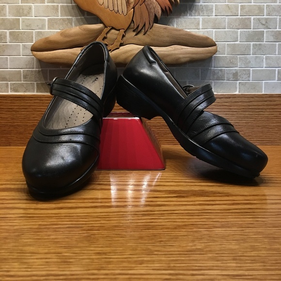 UC 24-7 Iantha Mary Jane Shoes Blk Genuine Leather - Picture 1 of 8